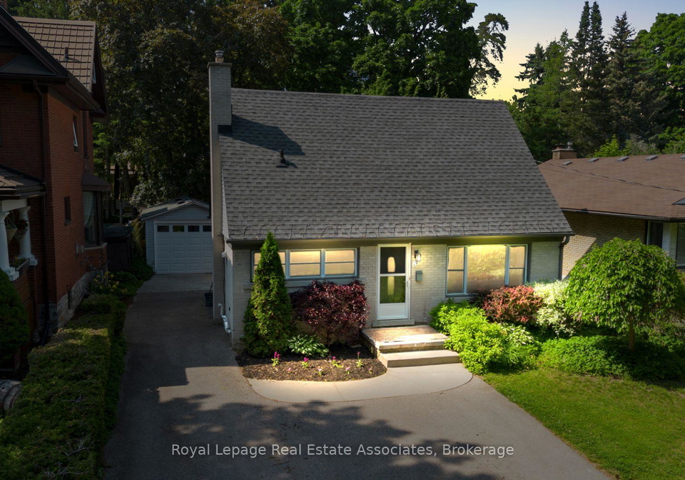 196-sheldon-avenue-n-kitchener-ontario-x12271025