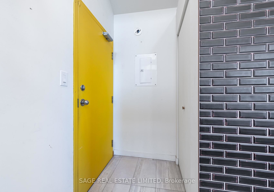 14-cross-street-hamilton-ontario-x12271158