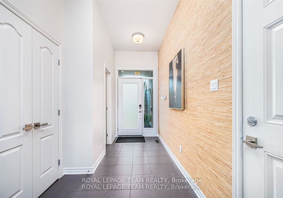 104-helen-rapp-way-ottawa-ontario-x12271260
