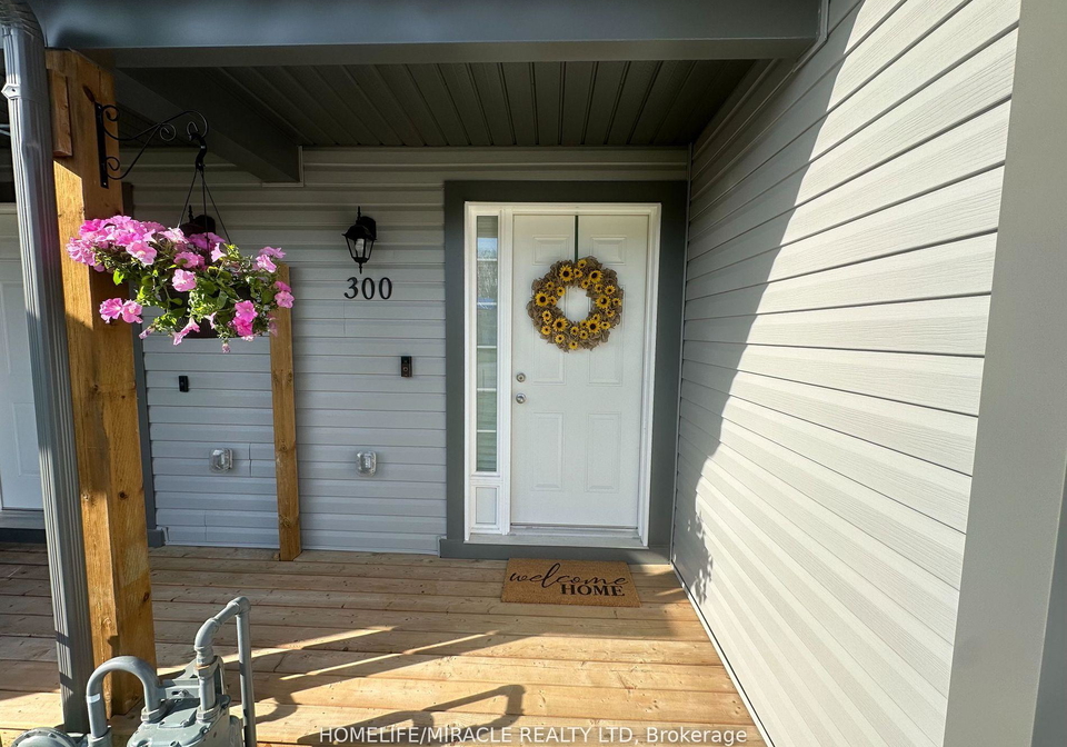 300-daffodil-court-gravenhurst-ontario-x12271363