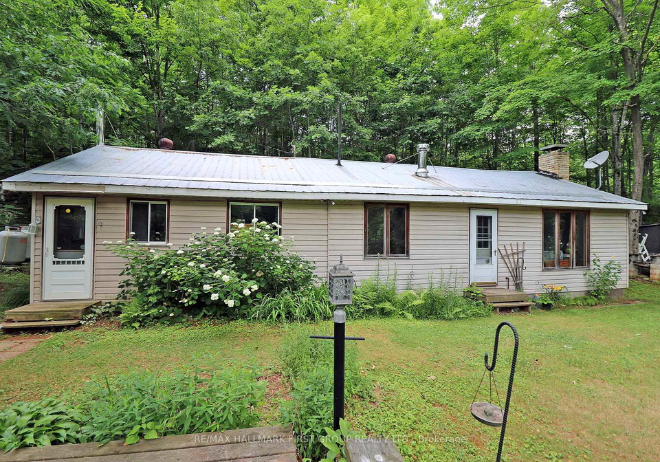 228-kehoe-lane-tweed-ontario-x12271435