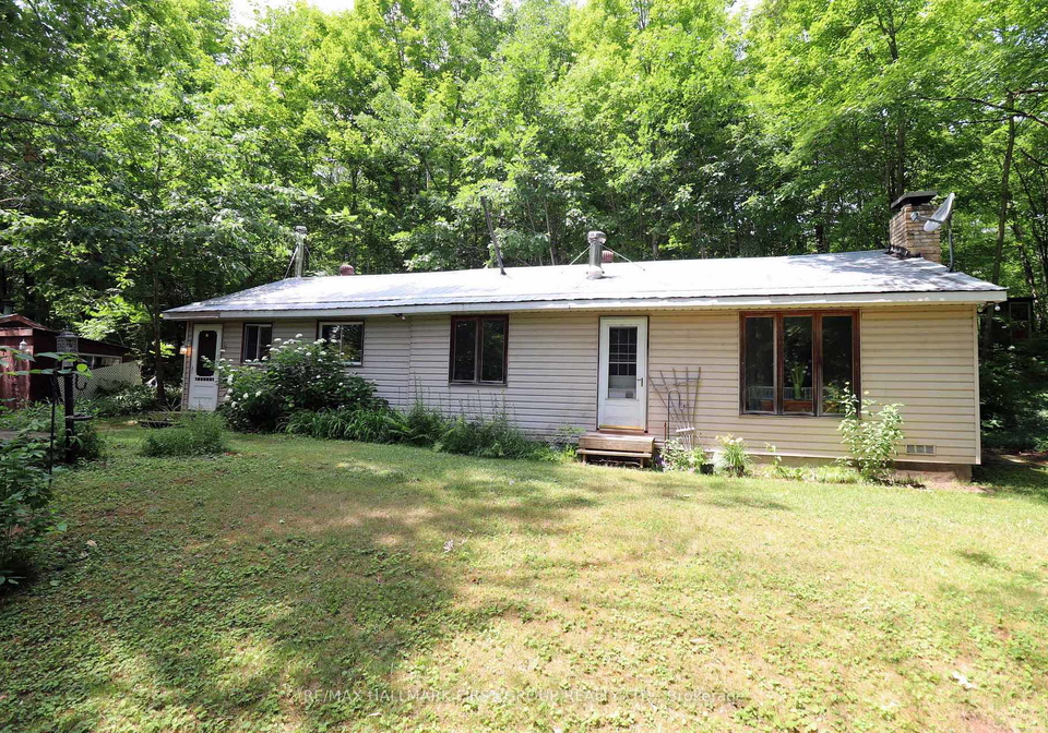 228-kehoe-lane-tweed-ontario-x12271435