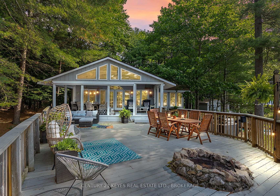 285-wallace-island-frontenac-islands-ontario-x12271437