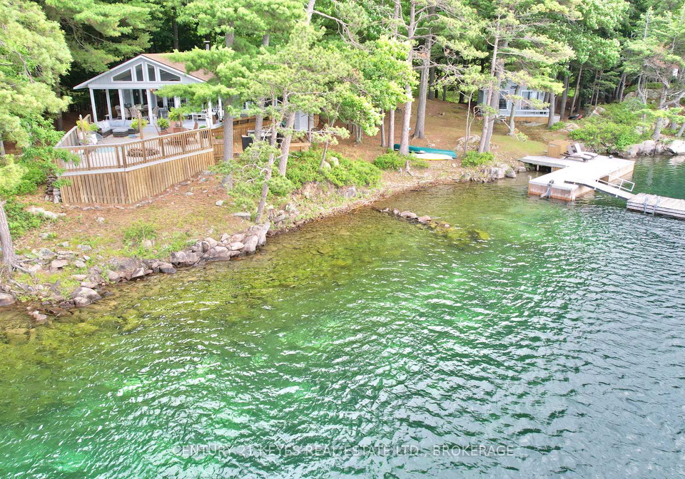 285-wallace-island-frontenac-islands-ontario-x12271437