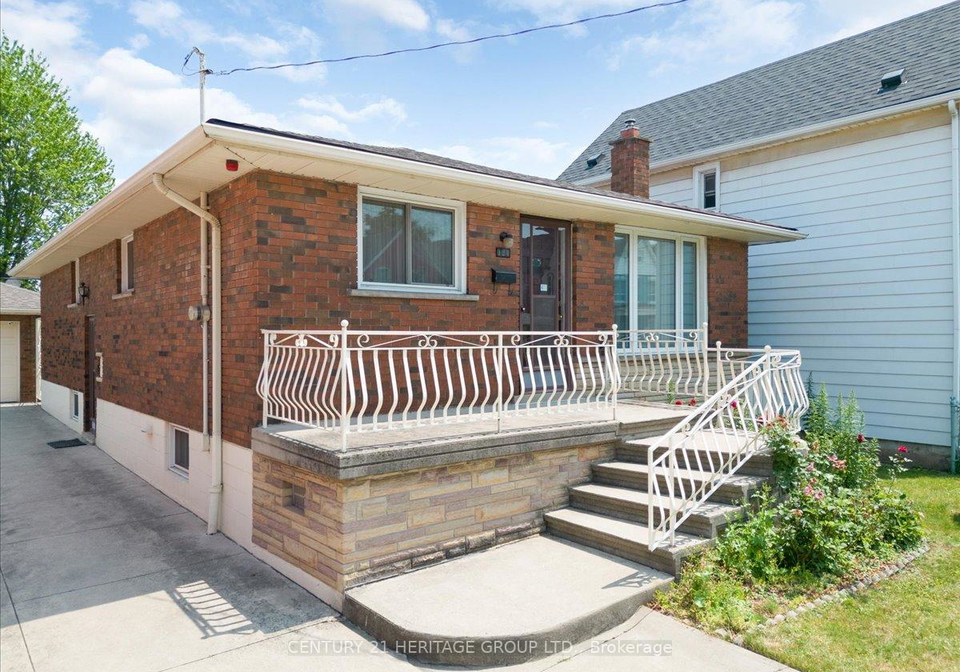 124-tisdale-street-n-hamilton-ontario-x12271668