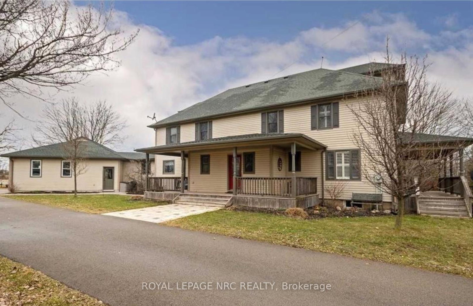 1584-lookout-street-pelham-ontario-x12271998