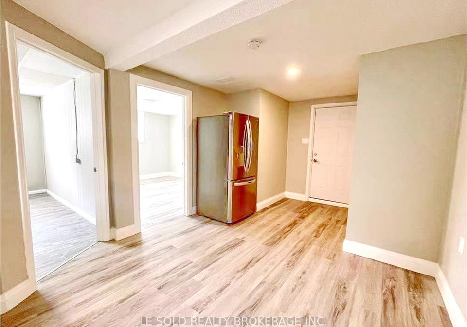 24-winnifred-avenue-st-catharines-ontario-x12272028