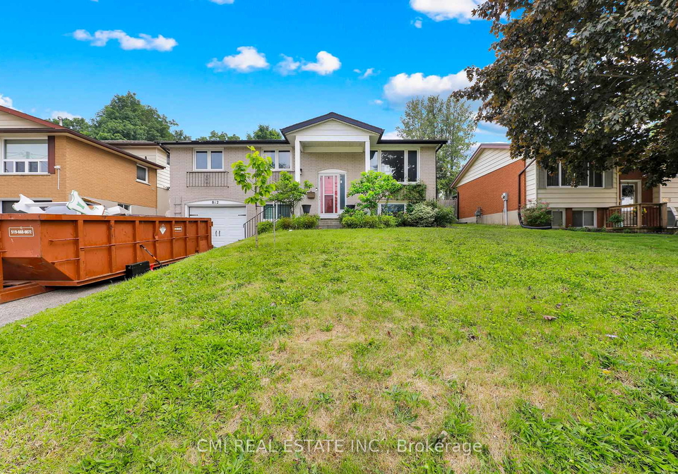 812-dufferin-street-woodstock-ontario-x12272061