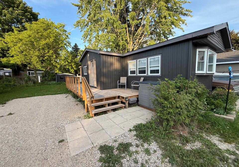 16-bluejay-crescent-brockton-ontario-x12272267
