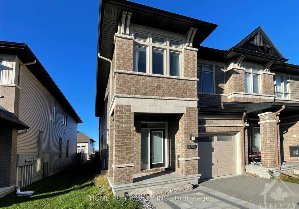 959-cobble-hill-drive-ottawa-ontario-x12272300