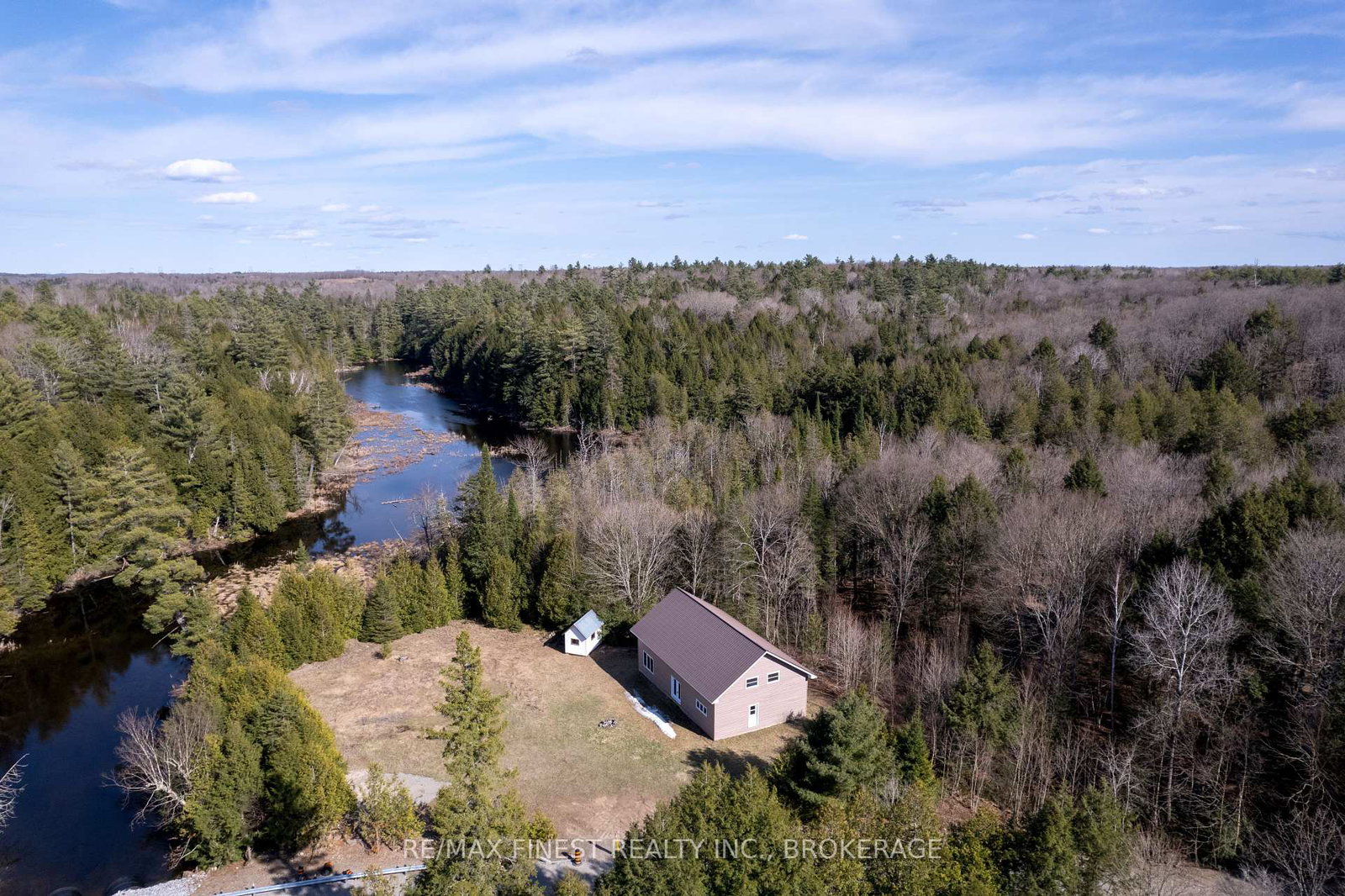 1975-north-road-north-frontenac-ontario-x12272393