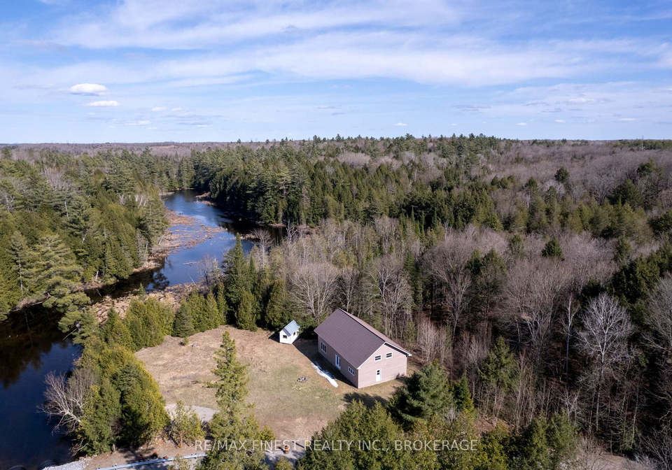 1975-north-road-north-frontenac-ontario-x12272393