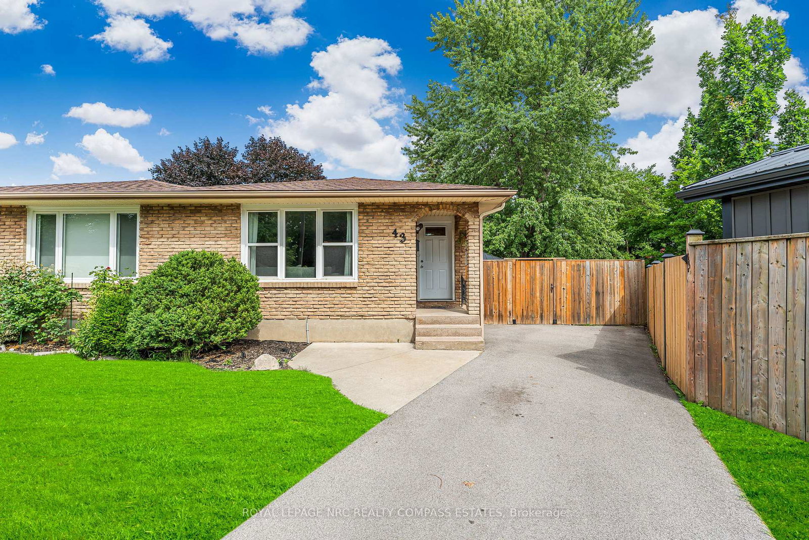 43-greystone-crescent-st-catharines-ontario-x12272456
