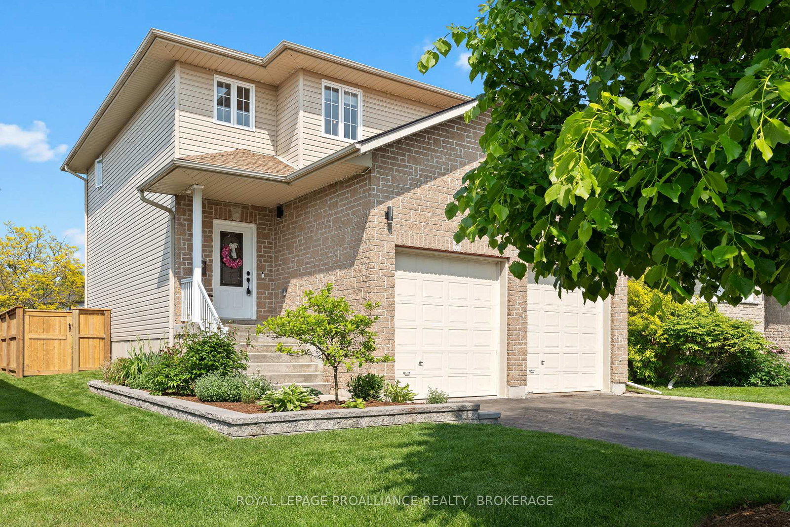 174-speers-boulevard-loyalist-ontario-x12272507