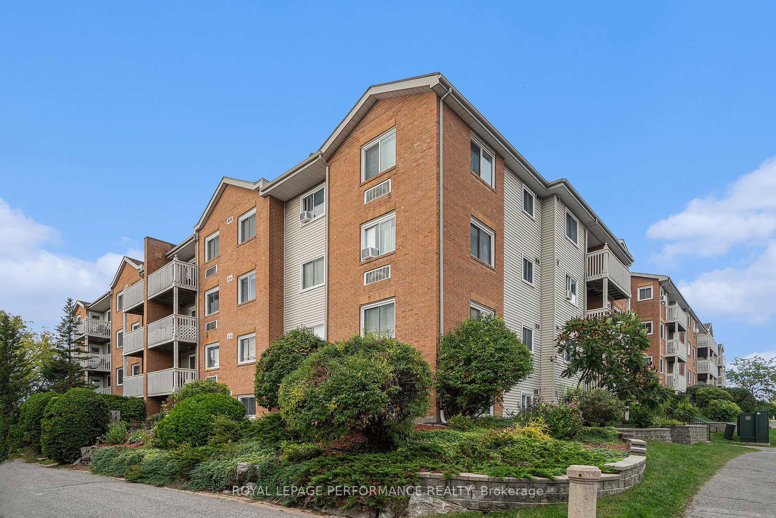 345-centrum-boulevard-ottawa-ontario-x12272615