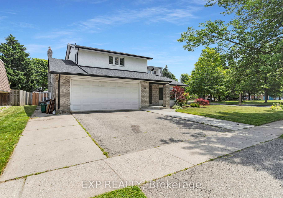 30-blue-spruce-court-kitchener-ontario-x12272635