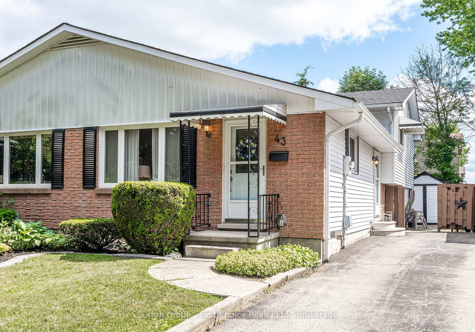 43-wooton-court-stratford-ontario-x12272717