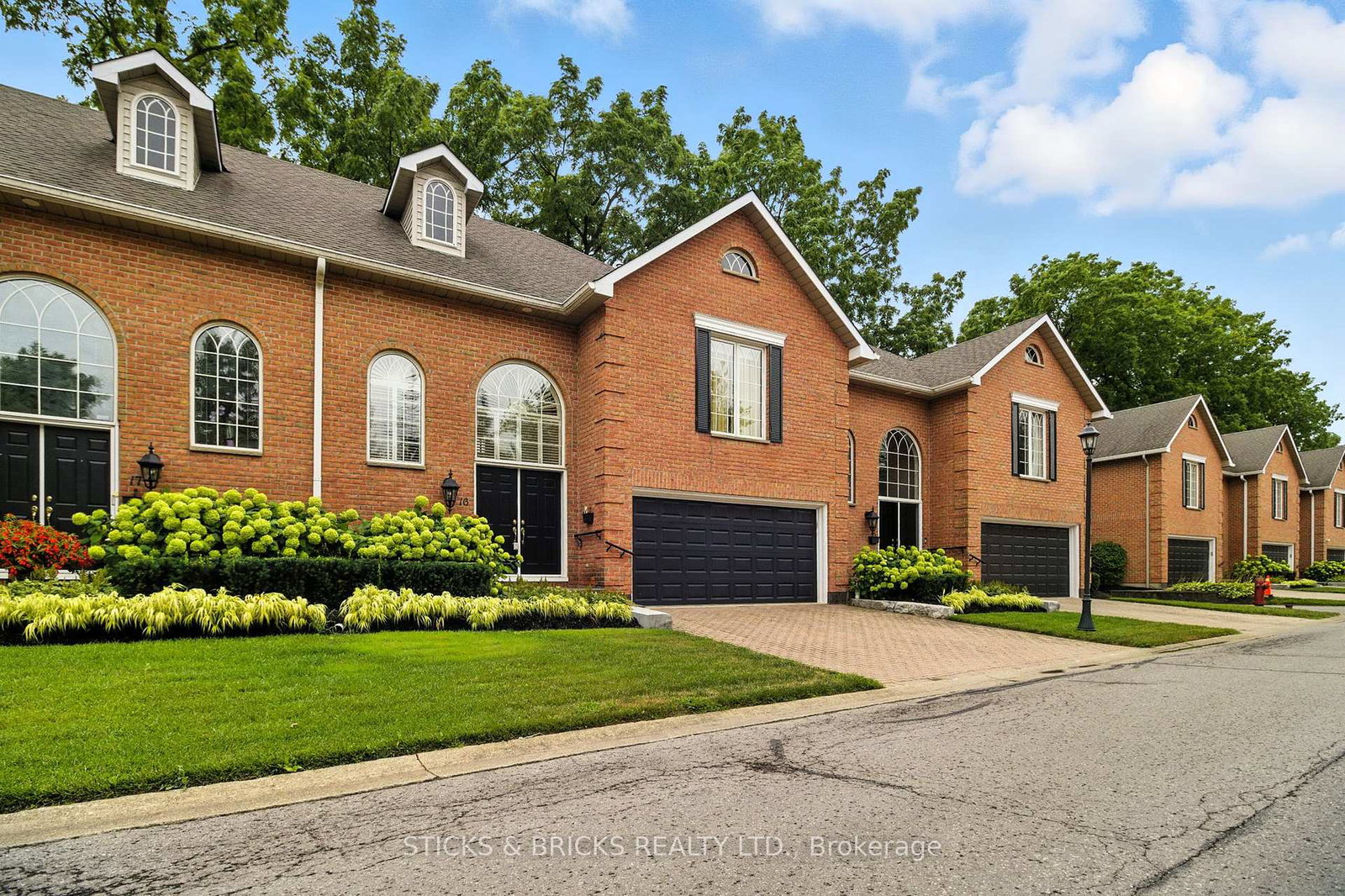 4667-portage-road-w-niagara-falls-ontario-x12272763