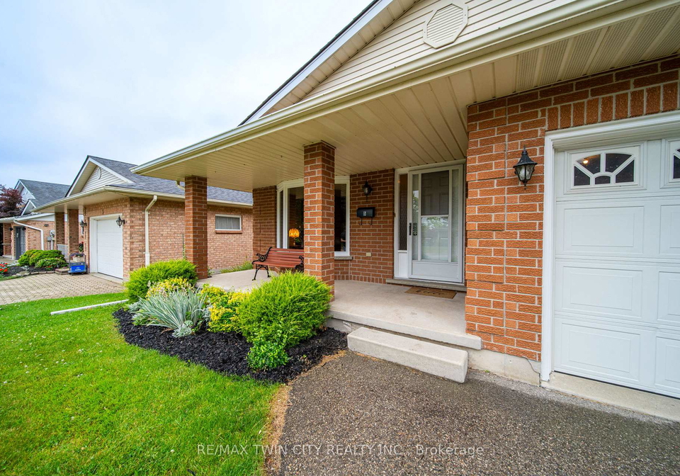 5-westchester-drive-kitchener-ontario-x12272791