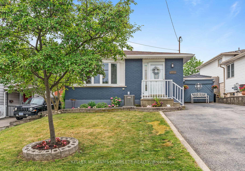 423-queen-victoria-drive-hamilton-ontario-x12272886
