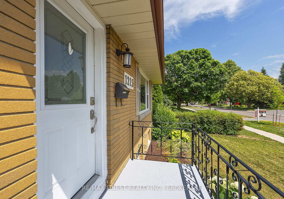 1215-johnson-street-kingston-ontario-x12272968