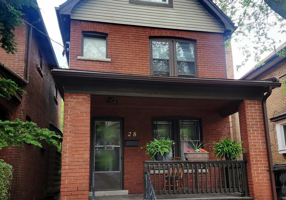 28-fairholt-road-n-hamilton-ontario-x12273060