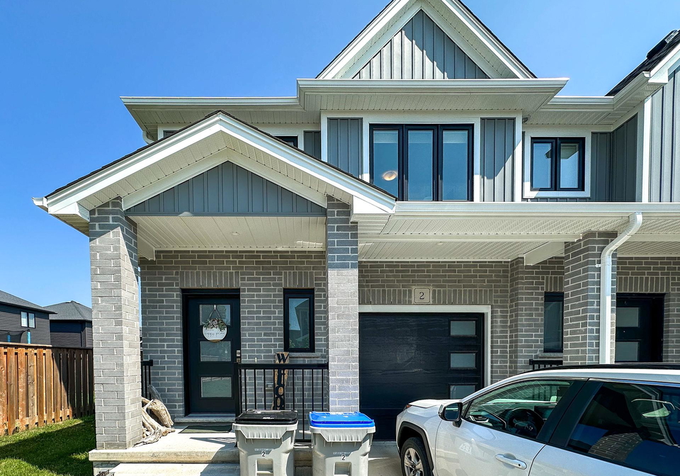 17-nicholson-street-lucan-biddulph-ontario-x12273174