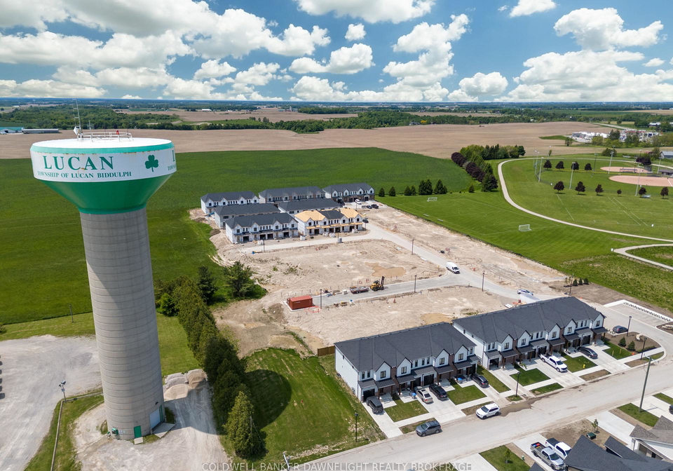 147-scotts-drive-lucan-biddulph-ontario-x12273202
