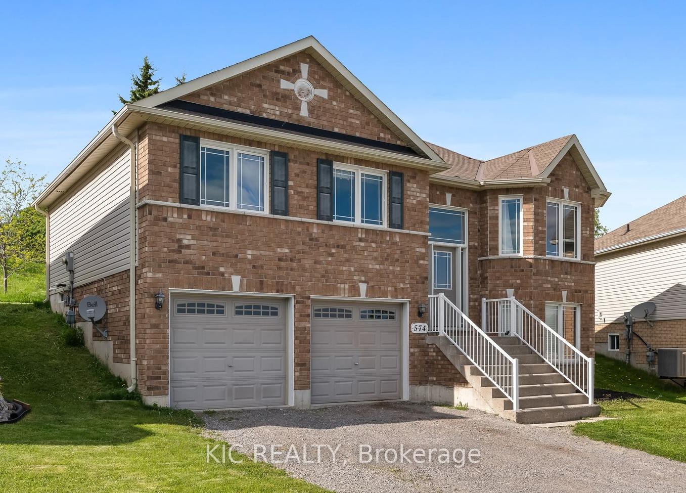 574-clancy-crescent-peterborough-west-ontario-x12273526