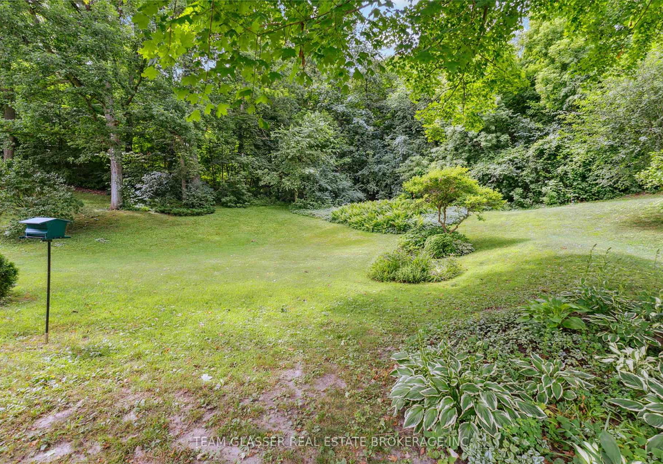 7-robinwood-crescent-london-south-ontario-x12273659