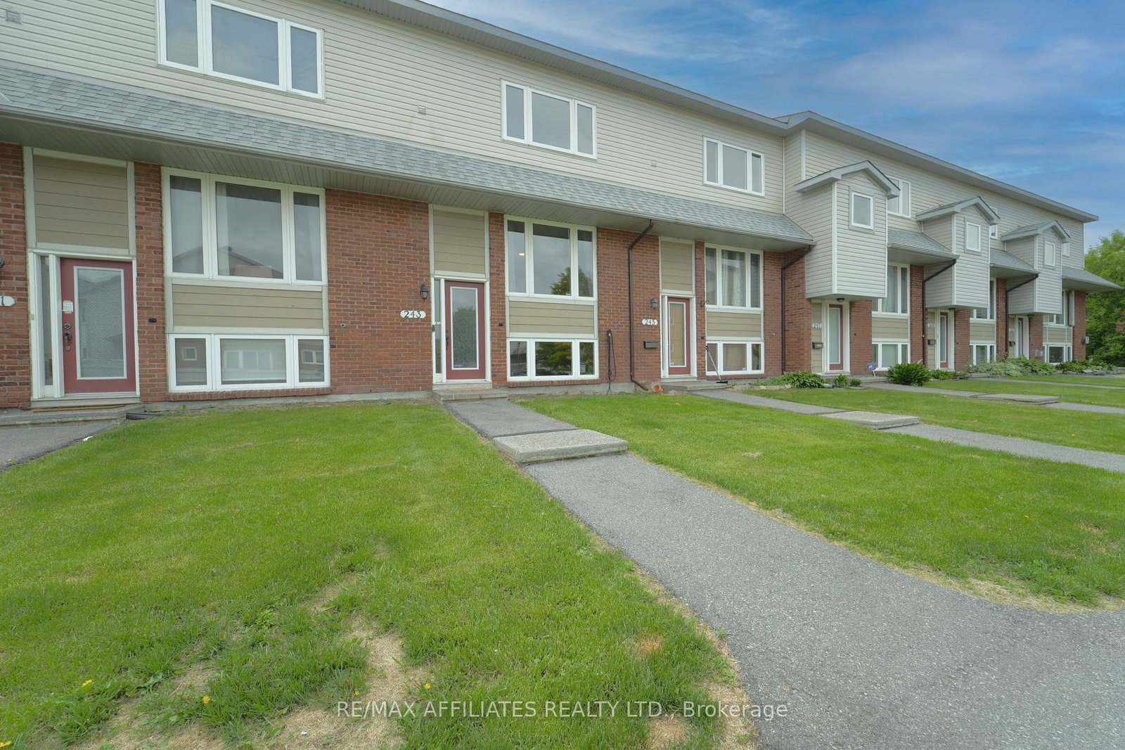 243-monterey-drive-ottawa-ontario-x12273671