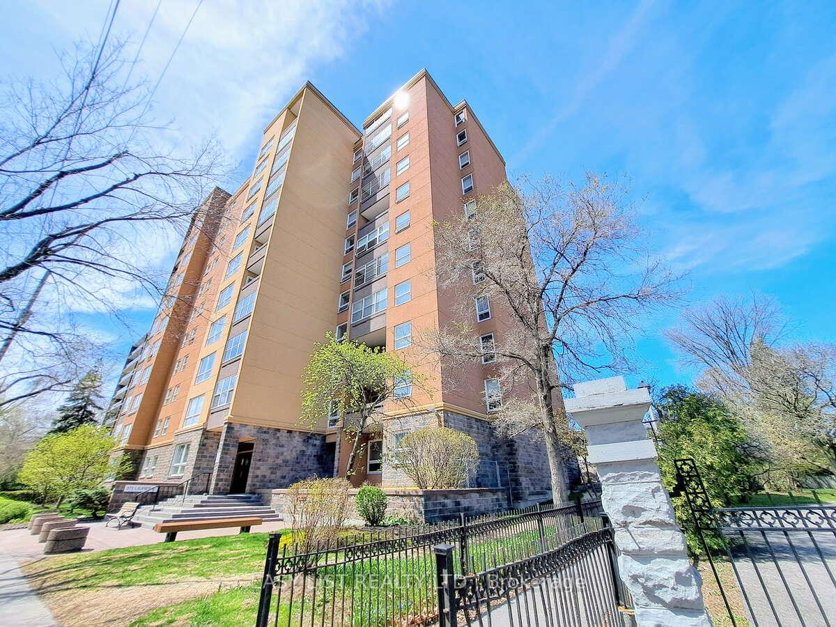 373-laurier-avenue-e-ottawa-ontario-x12273718