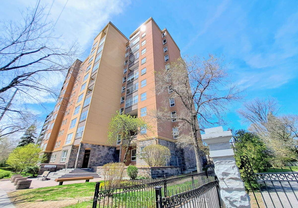 373-laurier-avenue-e-ottawa-ontario-x12273718