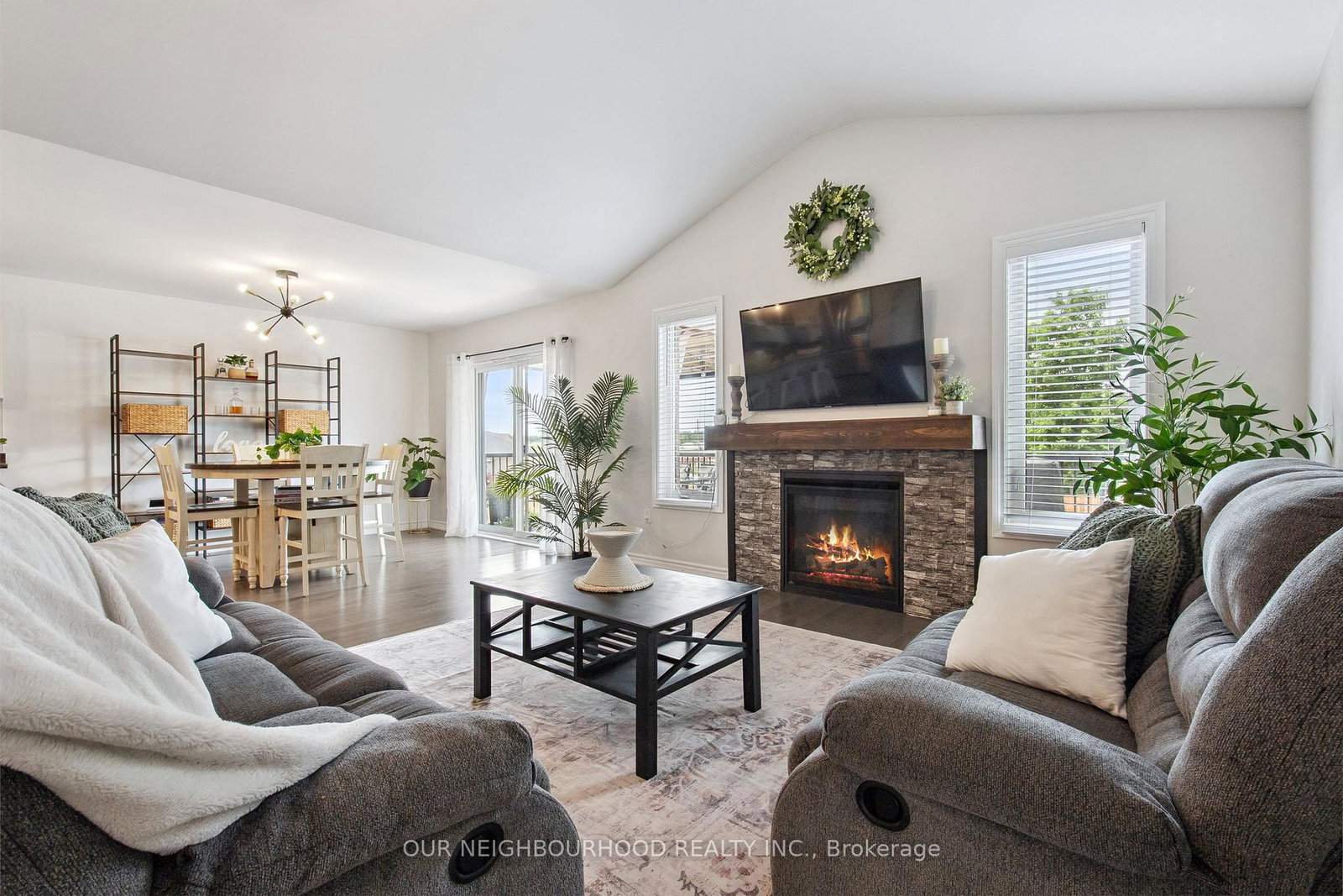 12-old-trafford-drive-trent-hills-ontario-x12273741