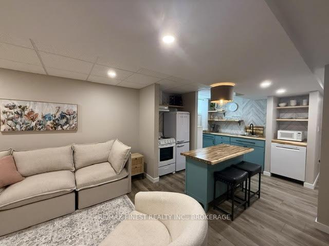 1534-crimson-crescent-kingston-ontario-x12273762