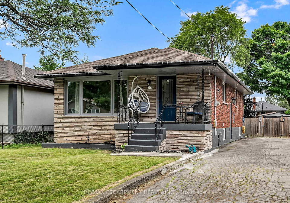 70-deschene-avenue-hamilton-ontario-x12273870
