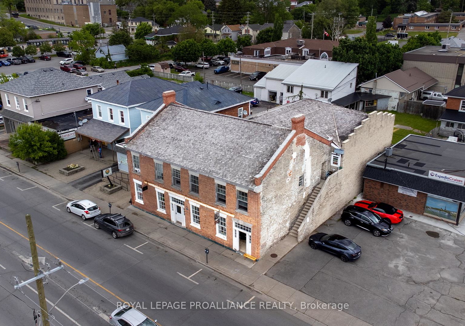 145-pinnacle-street-belleville-ontario-x12274333