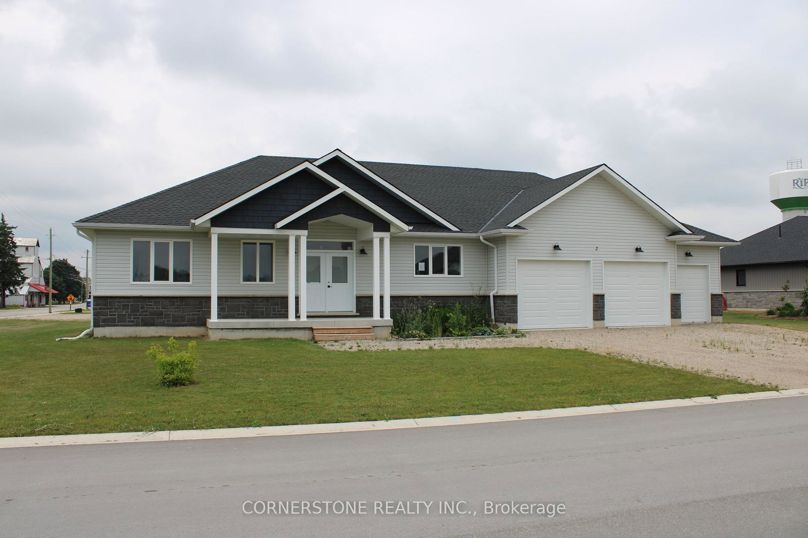 2-mctavish-crescent-huron-kinloss-ontario-x12274399