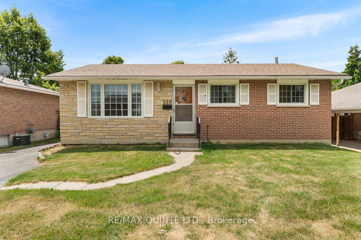 216-sidney-street-quinte-west-ontario-x12274605