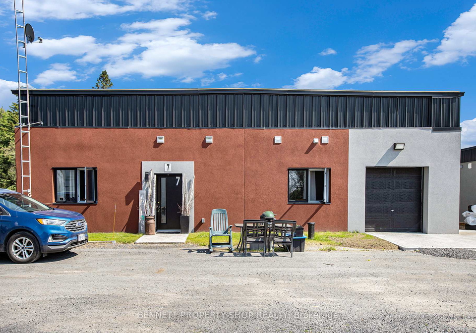 3880-county-road-south-dundas-ontario-x12274622