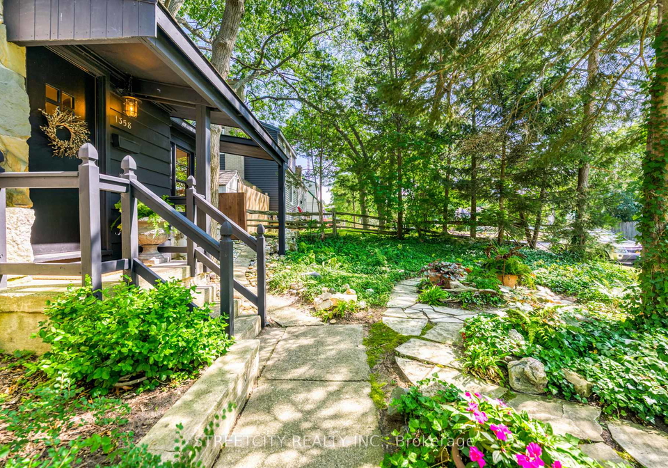 1358-spartan-avenue-sarnia-ontario-x12274636