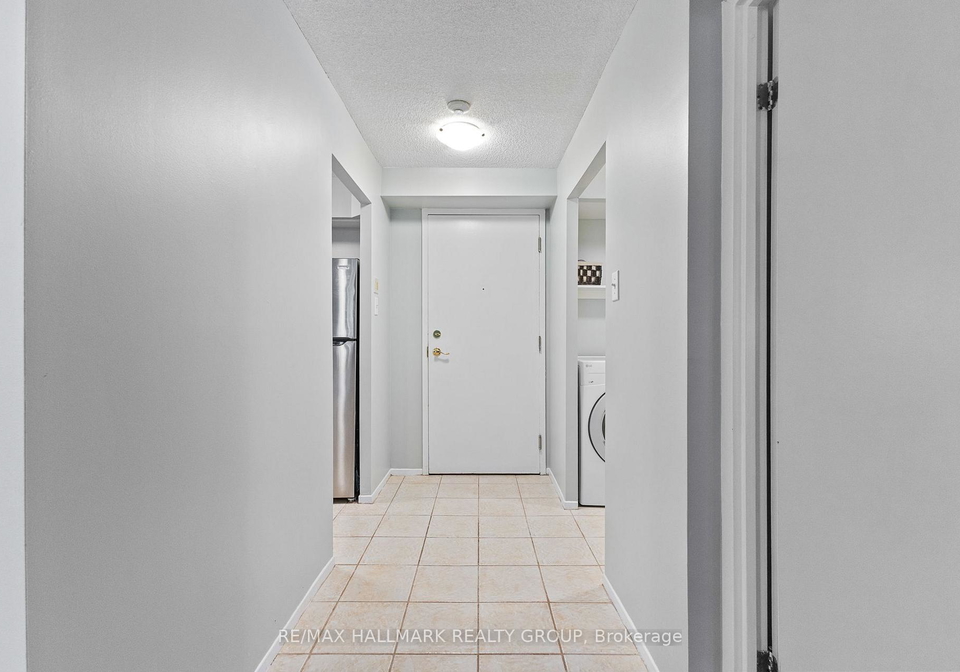 1025-grenon-avenue-ottawa-ontario-x12274770
