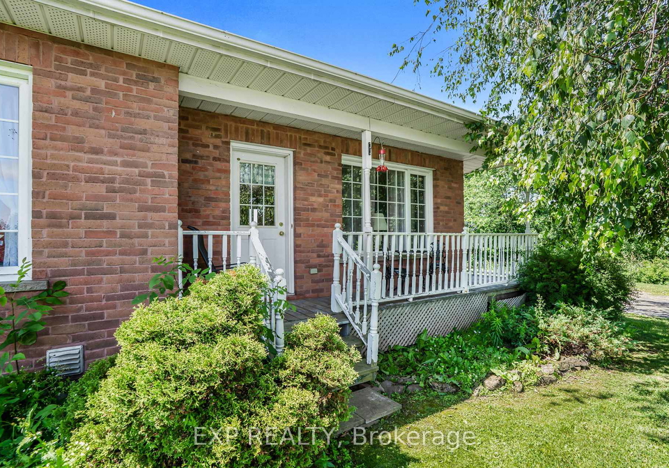 896-county-road-18-east-hawkesbury-ontario-x12275112