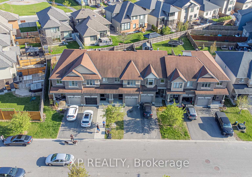 137-hawkeswood-drive-ottawa-ontario-x12275138