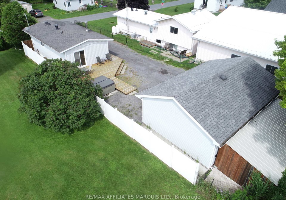 25-church-street-north-stormont-ontario-x12275177