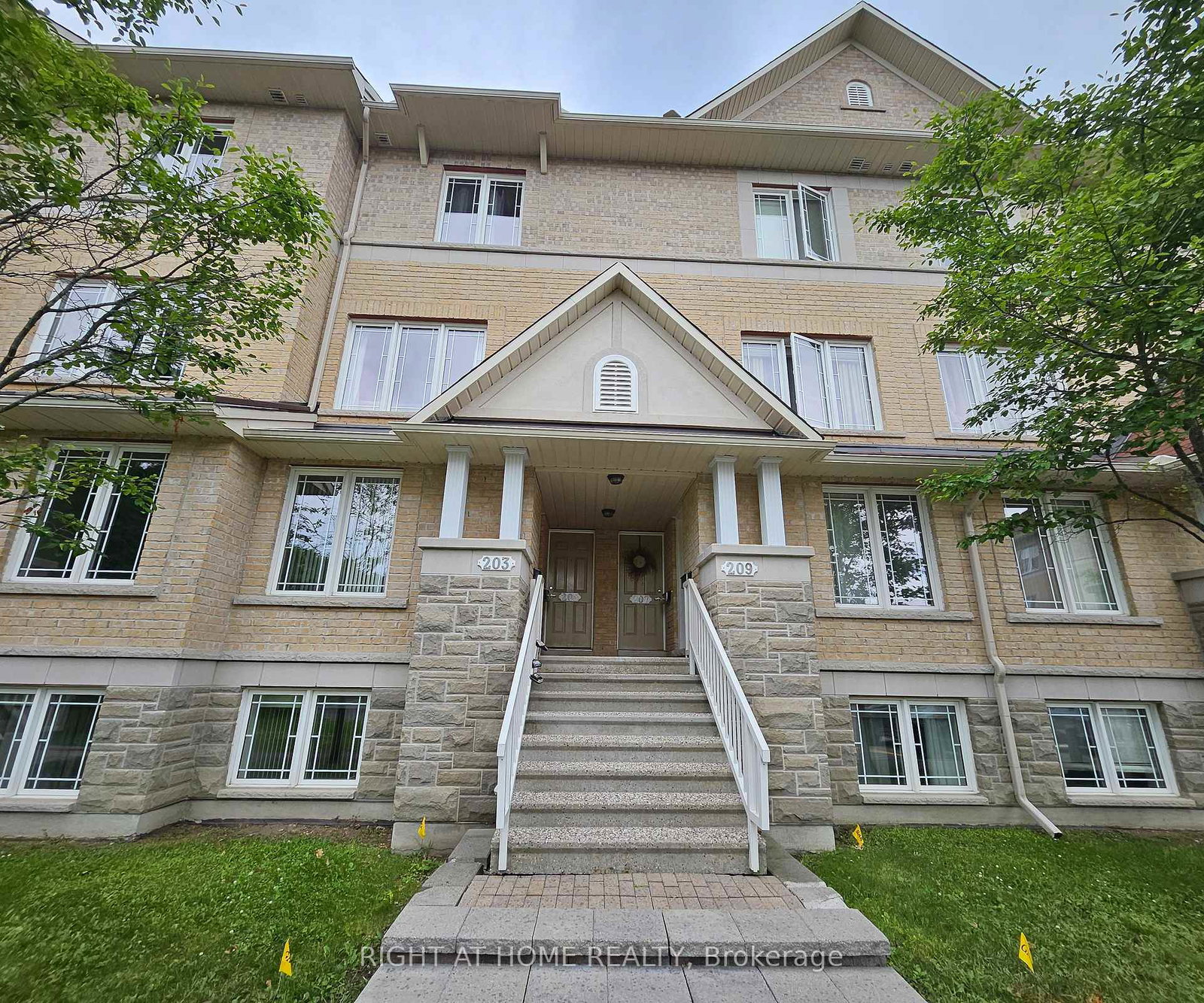 203-paseo-private-ottawa-ontario-x12275197