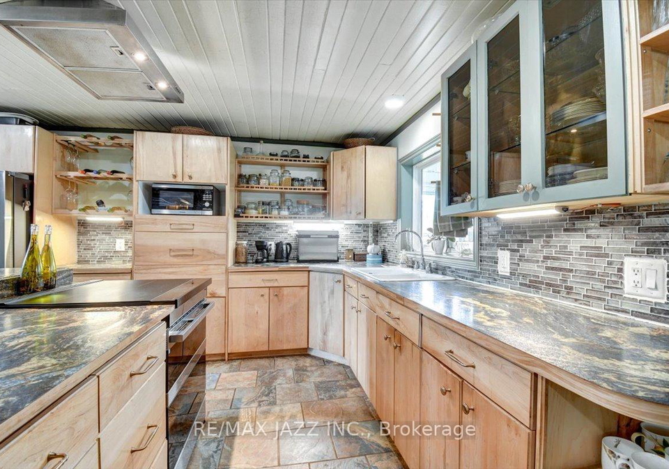 16983-highway-62-highway-madoc-ontario-x12275233
