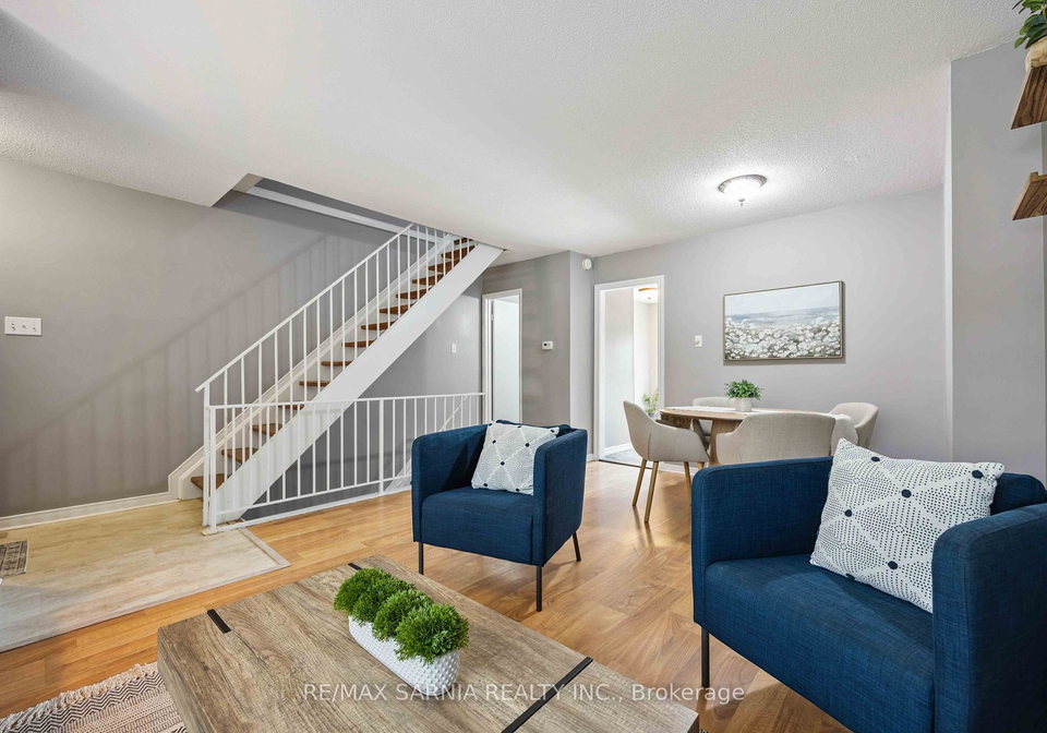 200-st-clair-boulevard-st-clair-ontario-x12275305