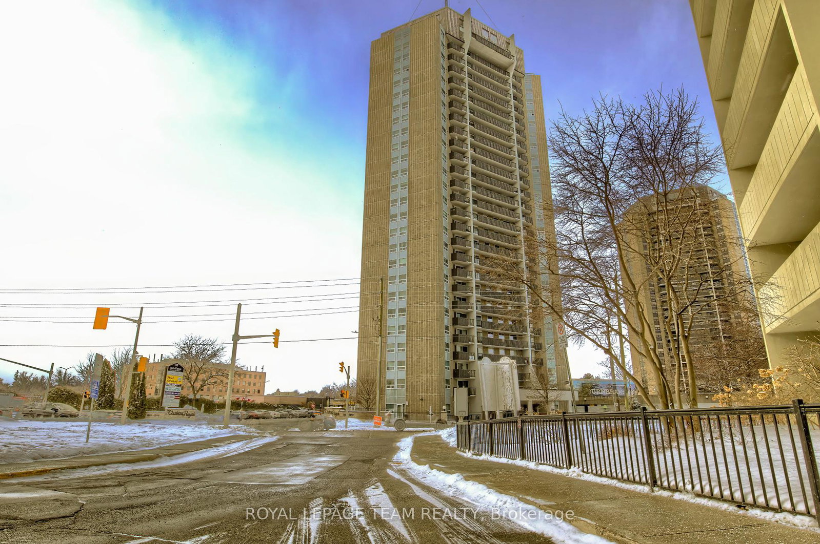 1380-prince-of-wales-drive-mooneysbaycarletonheightsanarea-ottawa-ontario-x12275392