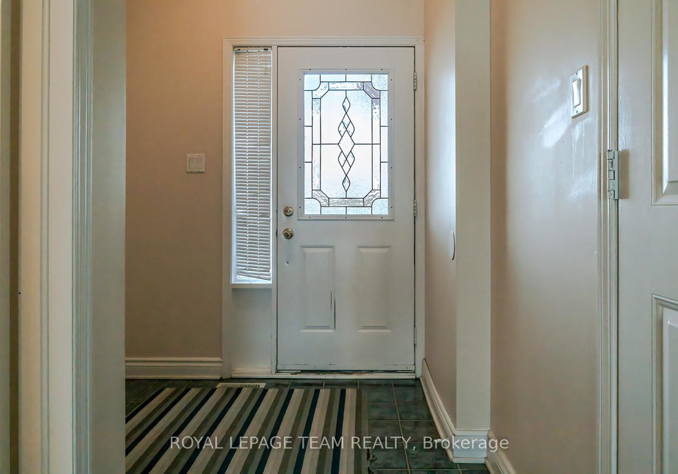 123-queensbury-drive-ottawa-ontario-x12275398